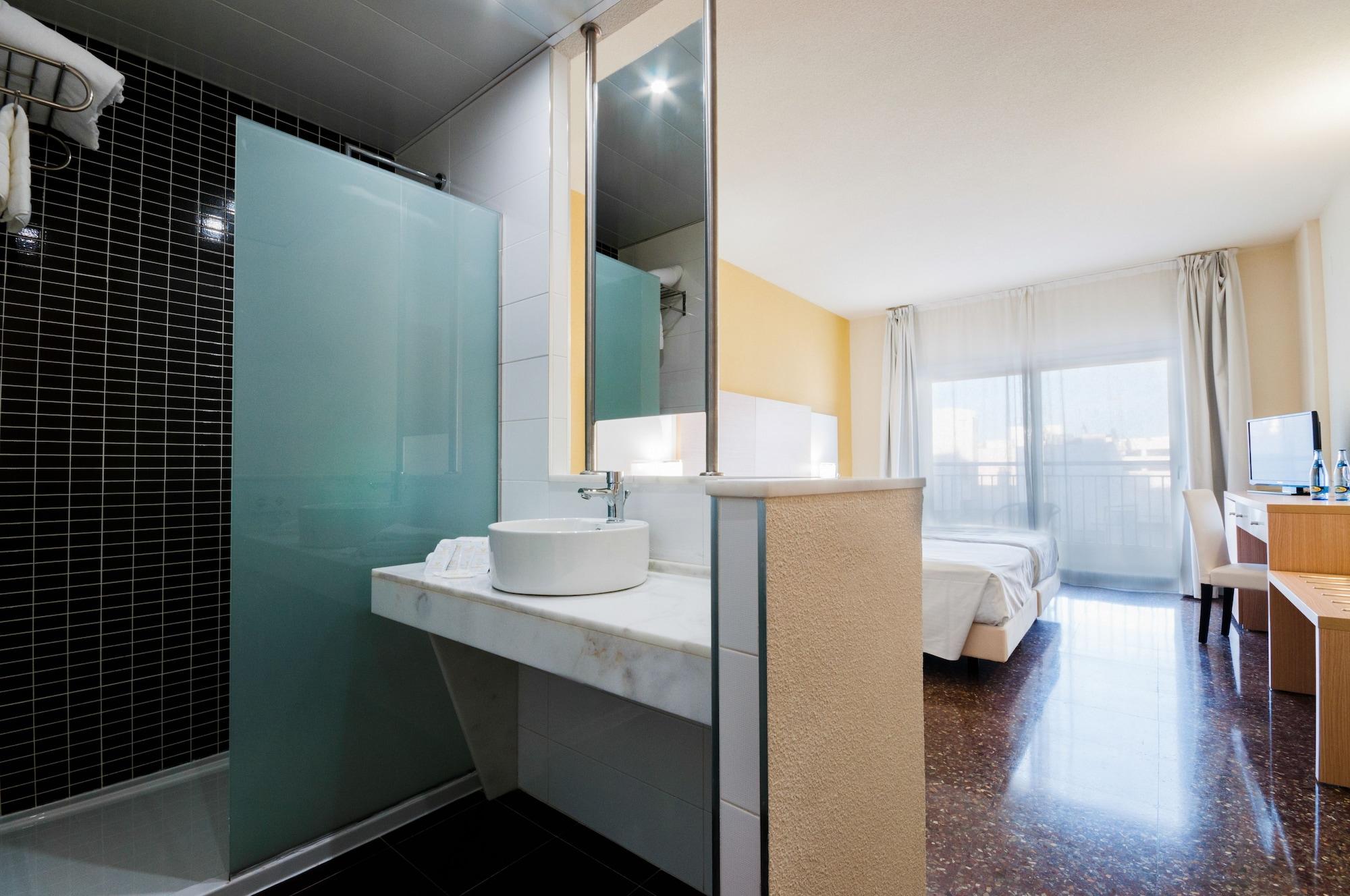 Fontana Plaza Hotel
