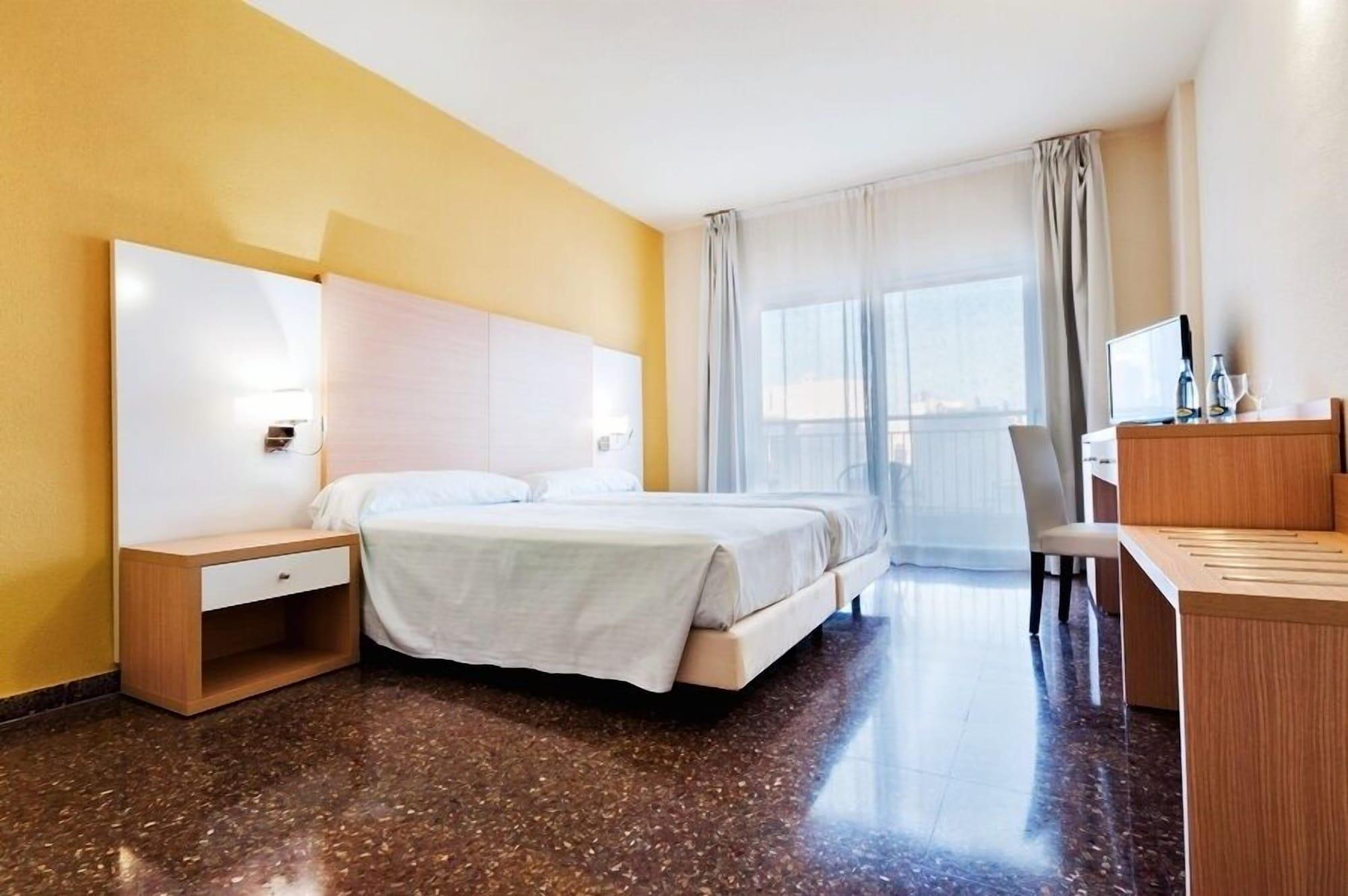 Fontana Plaza Hotel
