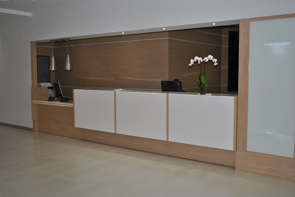Fontana Plaza 3*